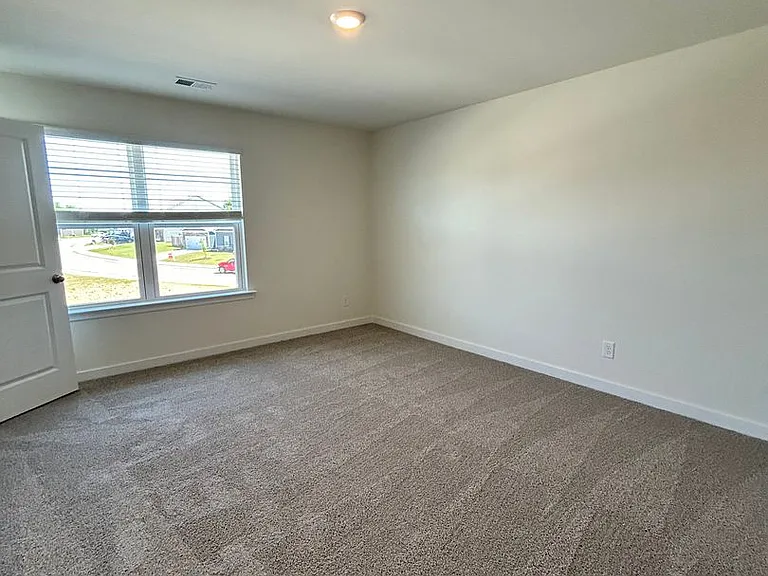 8560 Mulberry Way — Photo 12