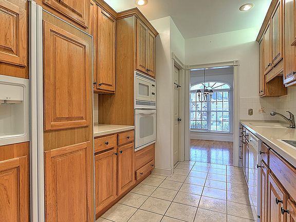 5th image of 1804 Birchfield Pvt Ct #1804