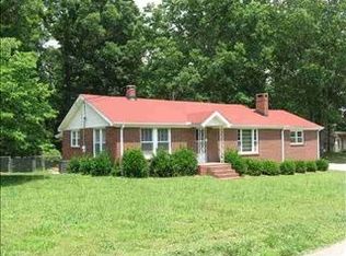 198 Floyd Cir, Easley, SC 29640