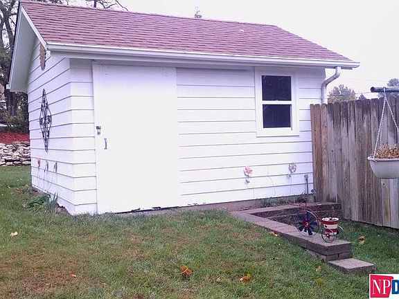 5th image of 8206 S 25th St