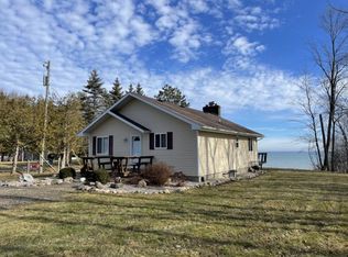 8778 S Lakeshore Rd, Harbor Beach, MI 48441