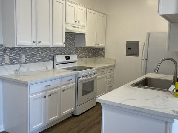 26100 Narbonne Ave #24