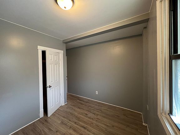 5th image of 4543 S Justine St Floor 2