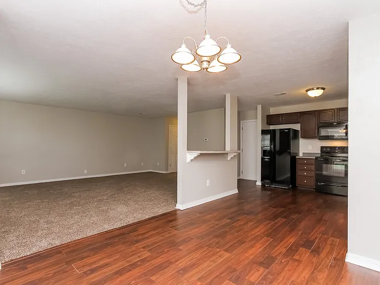 8937 Hosta Way — Photo 4