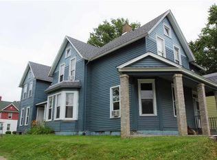 628 W 16th St, Davenport, IA 52803