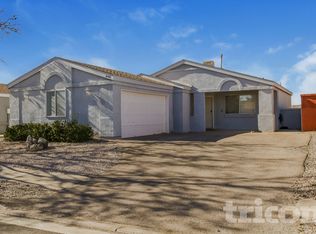 848 Rebecca Ct NE, Rio Rancho, NM 87144