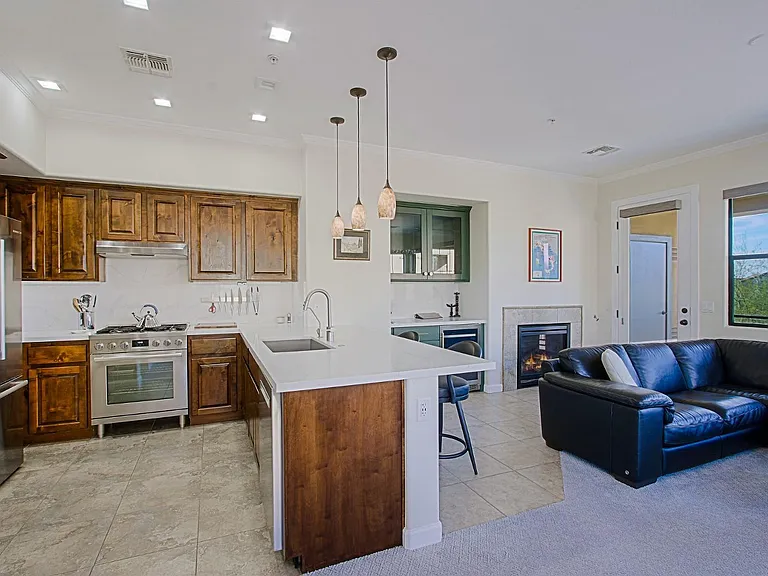 20750 N 87th St #2115 — Photo 11