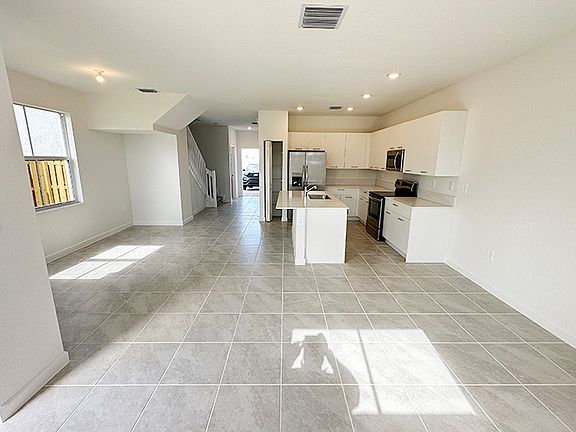 4th image of 2437 NW 131st St #2437