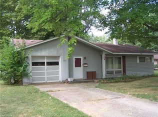 1263 Carole Dr, Salem, OH 44460