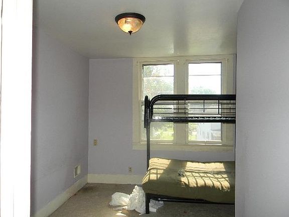 3rd image of 1108 N 1st Ave