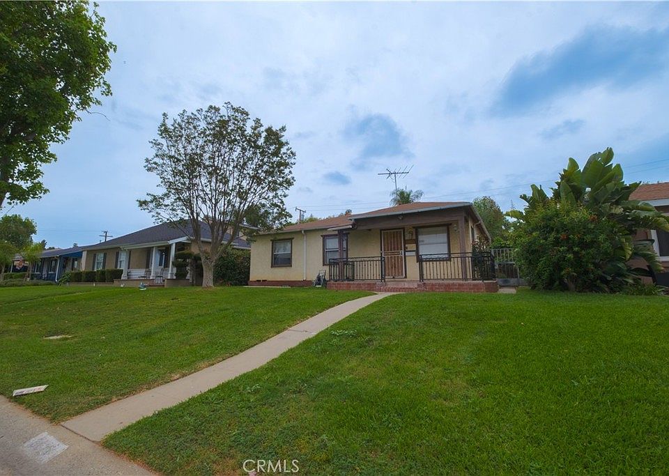 1st image of 5828 Canobie Ave
