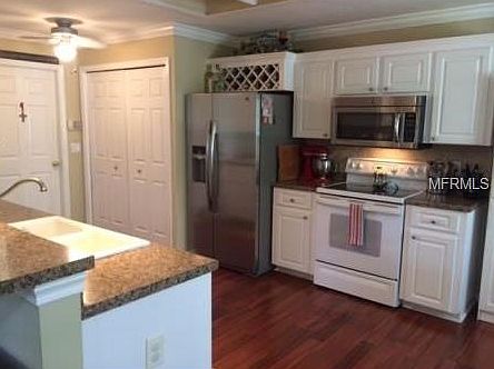 3rd image of 313 Echo Pines Way