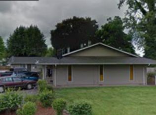 198 E Milton St #1, Lebanon, OR 97355