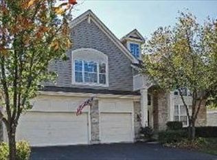 467 Sycamore St, Vernon Hills, IL 60061