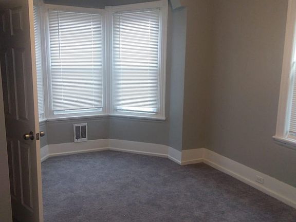 4th image of 3531 N Marvine St #1