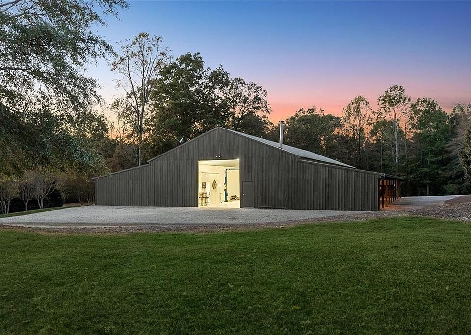 1st image of 1706 Blacks Mill Rd #107