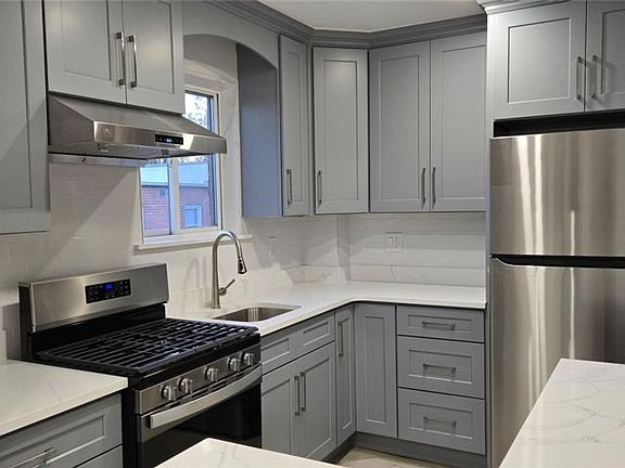3rd image of 62-60 71st St Floor 3
