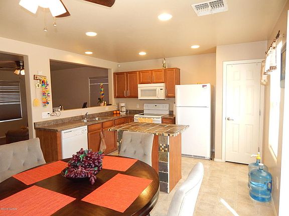 3rd image of 7023 S Brickellbush Ln