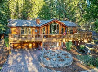4400 Old Stage Rd N, Mount Shasta, CA 96067