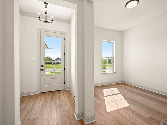4th image of 36224 Belle Parc Ave