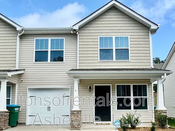 6 Chambers Garden Dr