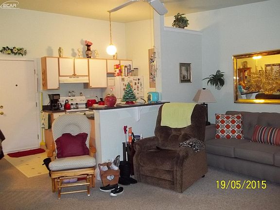 4th image of 9346 Parkview Cir