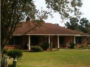 6956 Lake Comite Dr, Baton Rouge, LA 70818