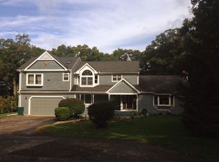 33406 Bassett Rd, Burlington, WI 53105