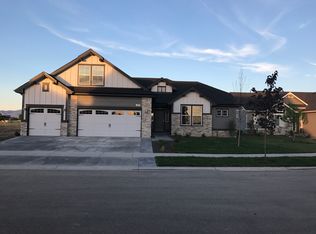 914 N World Cup Ln, Eagle, ID 83616