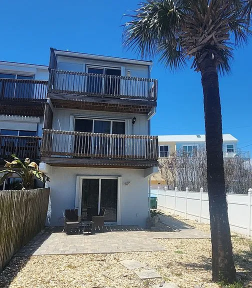 8208 Presidential Ct — Photo 7
