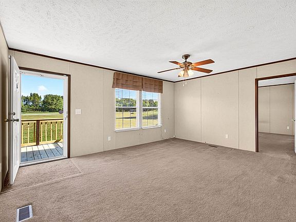 4th image of 114 Apple Blossom Ln