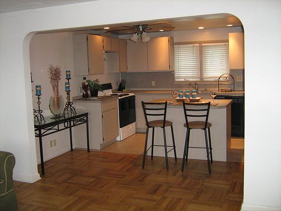 Island kitchen