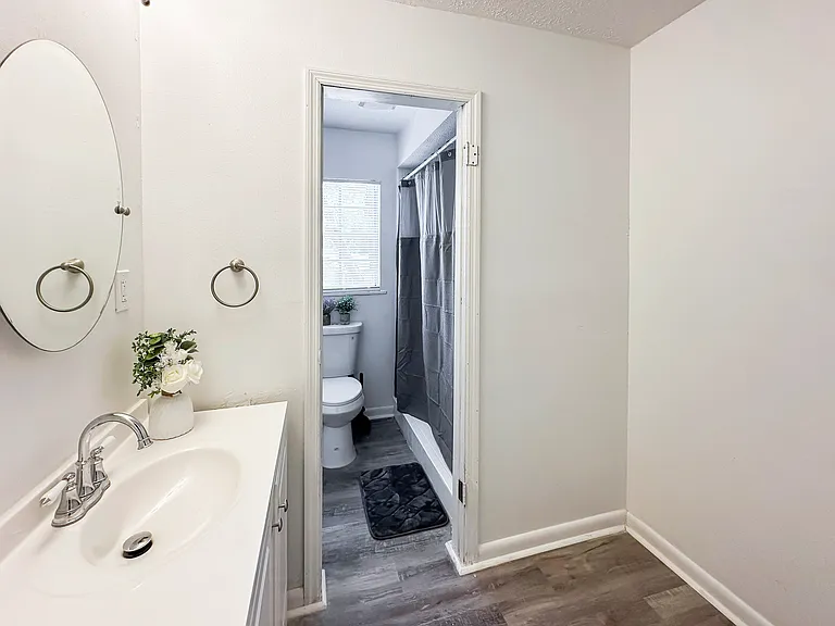 E 120th Ave — Photo 8