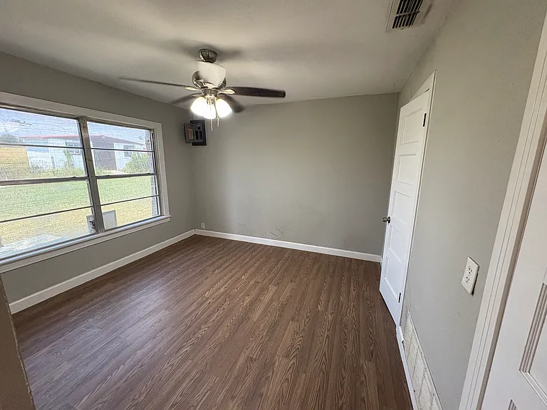177 County Road 3940 — Photo 8