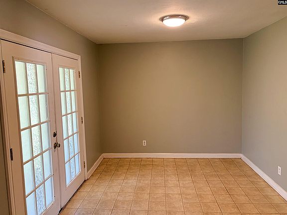 4th image of 1821 Luster Ln