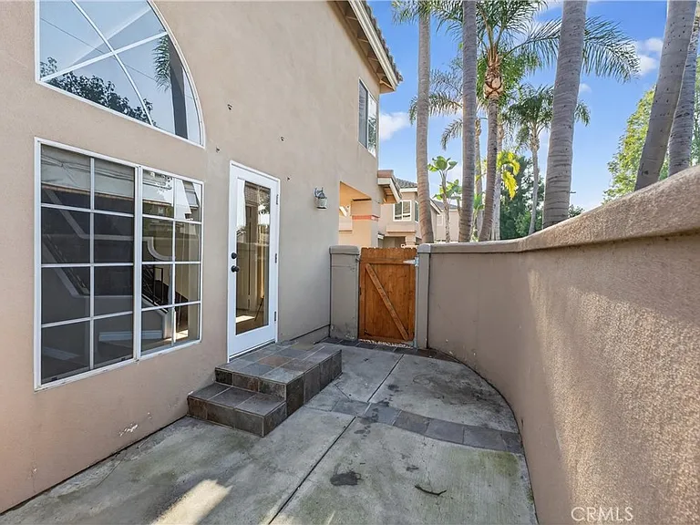 152 Terraza Ct — Photo 37
