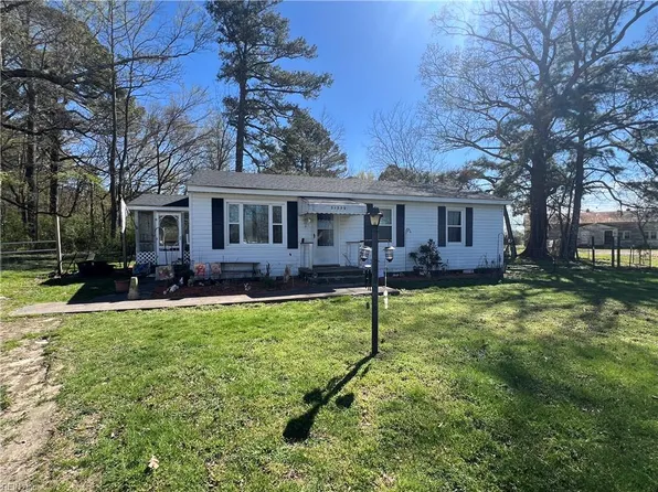 31359 Grants Ln, Carrsville, VA 23315