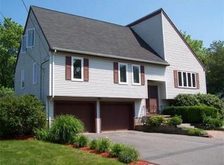 7 Old Farm Rd, Randolph, MA 02368
