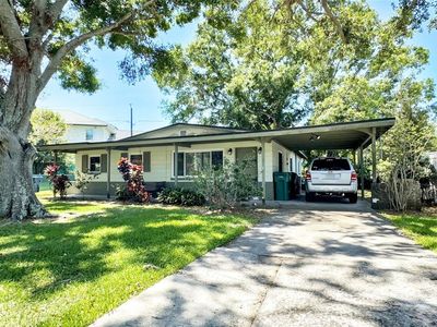 6350 55th Ave N, Saint Petersburg, FL, 33709