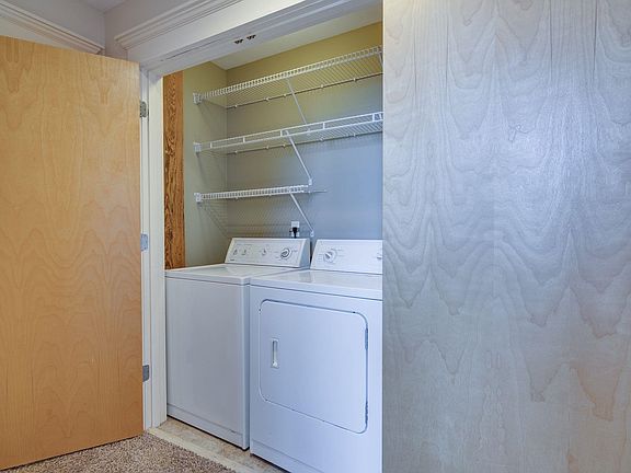 5th image of 137 E Ge Patterson Ave APT 202