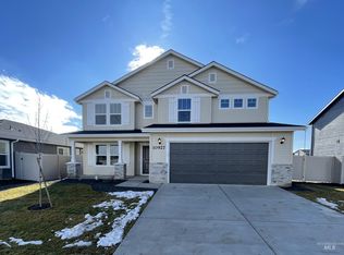 10927 Skycatcher Dr, Caldwell, ID 83605