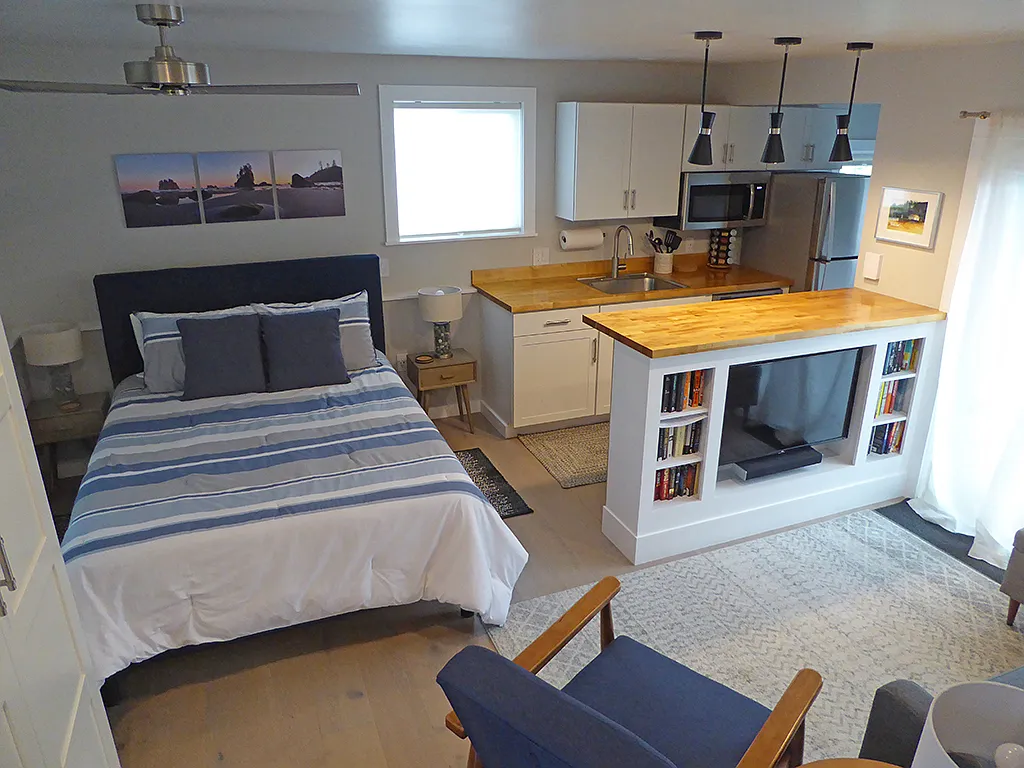 Vista Key Dr NE, Hansville — Photo 1