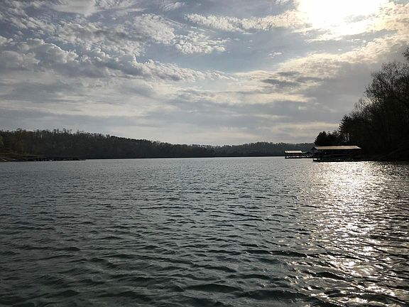 4th image of Norris Crest Dr