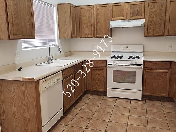 5th image of 1616 W Wood Crest Ct