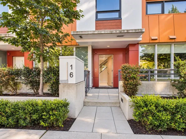 13318 104th Ave #Townhouse 16, Surrey, BC V3T 0R2