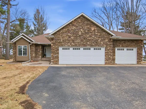 2907 Plum Tree Circle, Menomonie, WI 54751