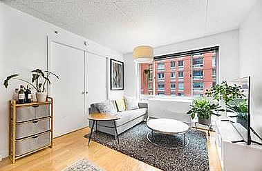 1st image of 555 W 23rd St APT S5b