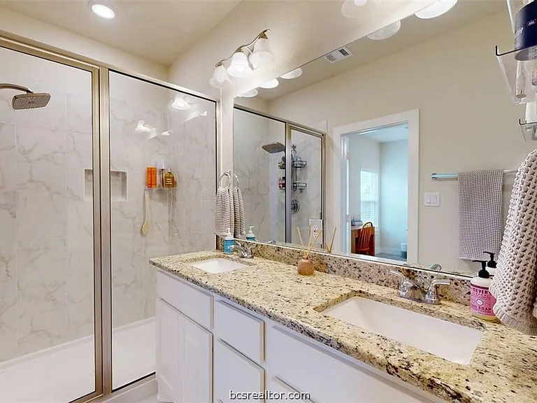 918 Fork Ct — Photo 13