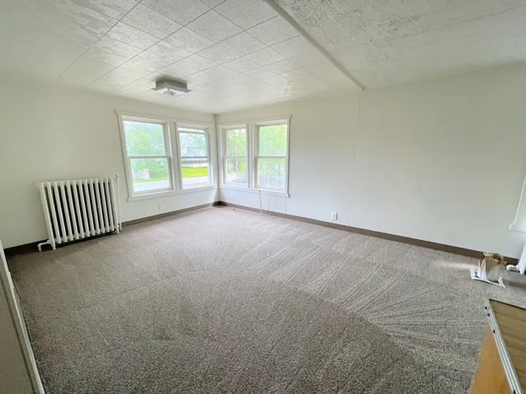 8414 Duben Ave — Photo 15
