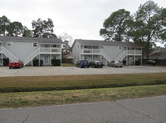 532 Schneider Dr #A — Photo 1